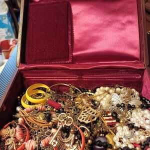 Vintage Jewelry And New Item In Vintage Jewelry Box